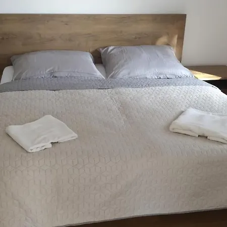 Misa Apartman Miskolctapolca Felso Szint Lejlighed